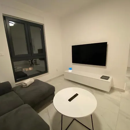 Luxus Apartment Mit Pool Und Meerblick アパート